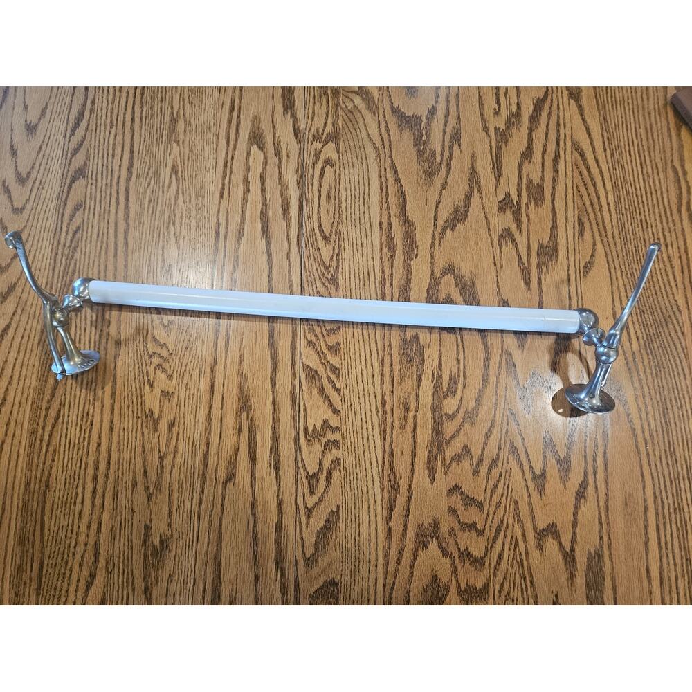 ANTIQUE VINTAGE GOOD MFG CO NY BATHROOM TOWEL HOLDER BAR DECO SIGNED